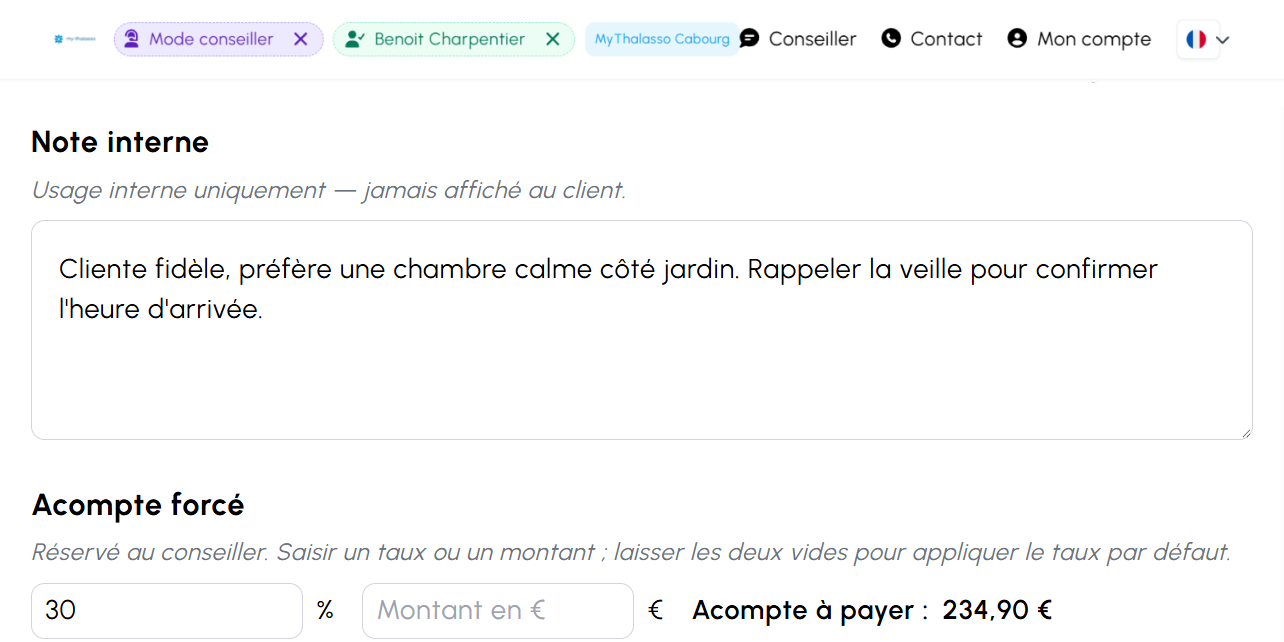 Mode conseiller dans le tunnel Flexibook : bandeau conseiller, note interne et acompte forcé sur le récapitulatif